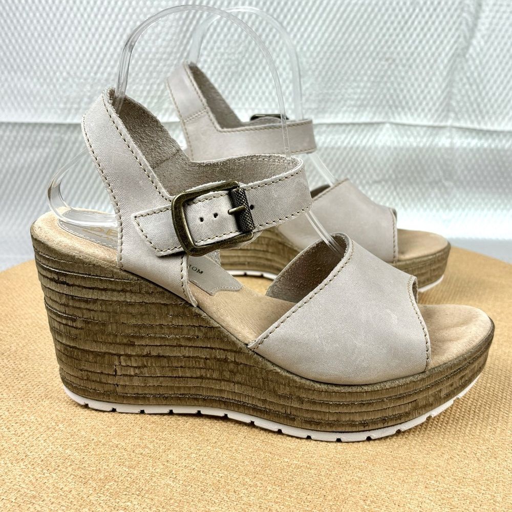 Sbicca | Women’s Bone Natural Leather Platform Wedge Buckle Sandals | Size 10